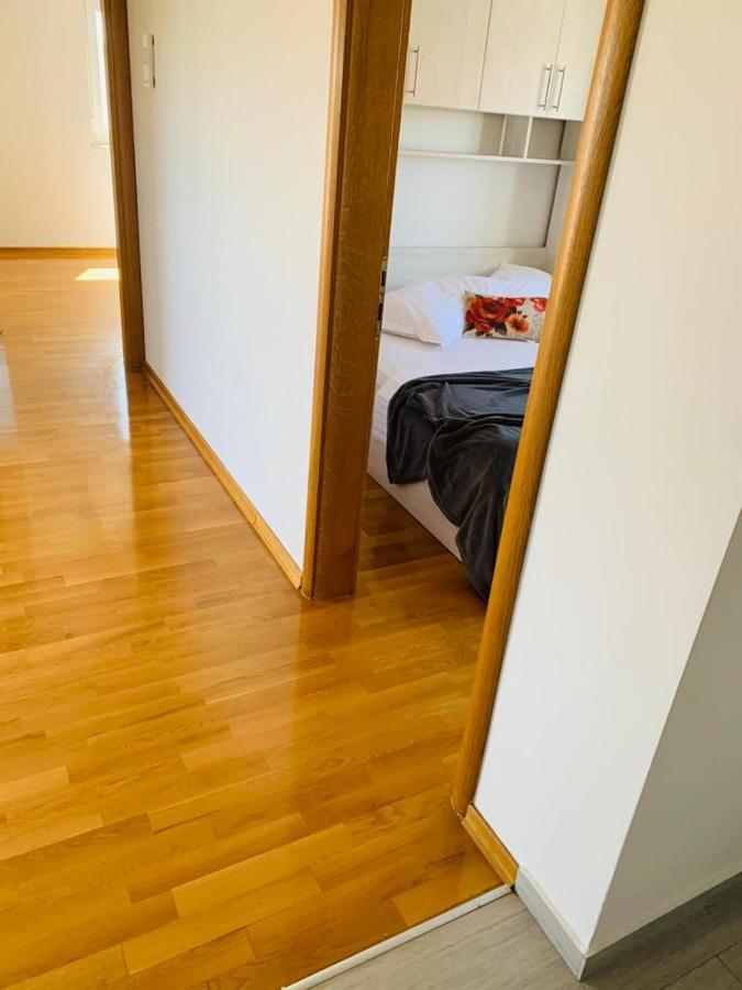 Apartments Nika Сукошан Экстерьер фото