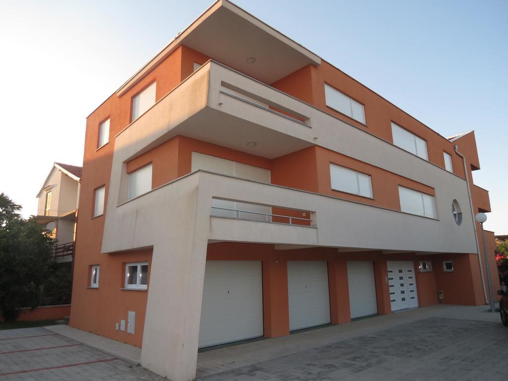 Apartments Nika Сукошан Экстерьер фото